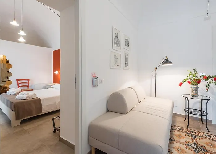 Il Baiocco -ibla Charme Bed & Breakfast 4*